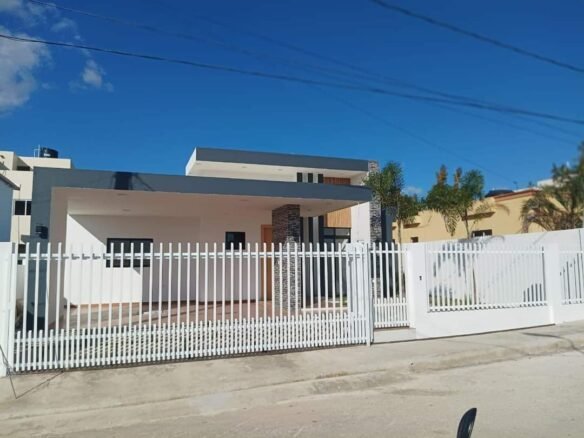 Anamelia Ivan Cedano 1