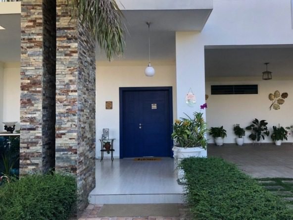 EB6E8EC9 AB90 4E30 9628 CF3D9ACA5EB5