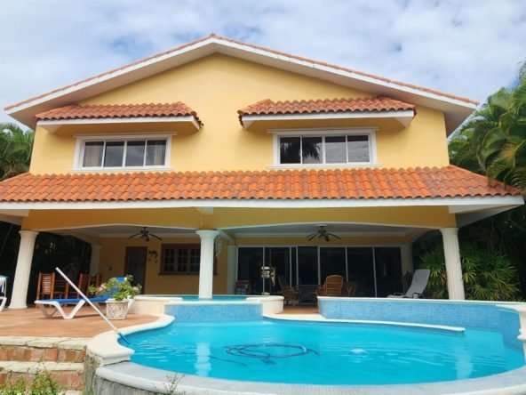 98149FC0 C745 4D71 81BB 64230A6AA03B